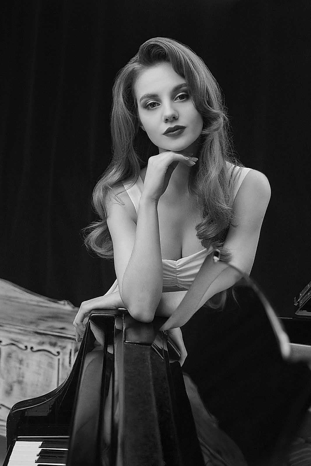 Валерия Миронова Валерия Миронова